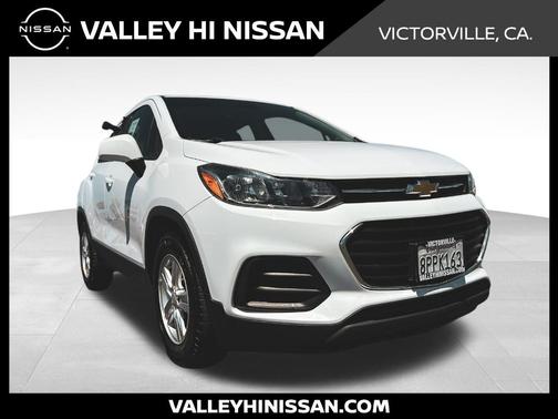Summit White 2020 Chevrolet Trax LS