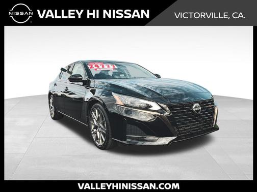 Black 2024 Nissan Altima 2.0 SR