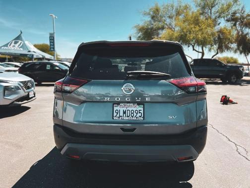 Gun Metallic 2021 Nissan Rogue SV