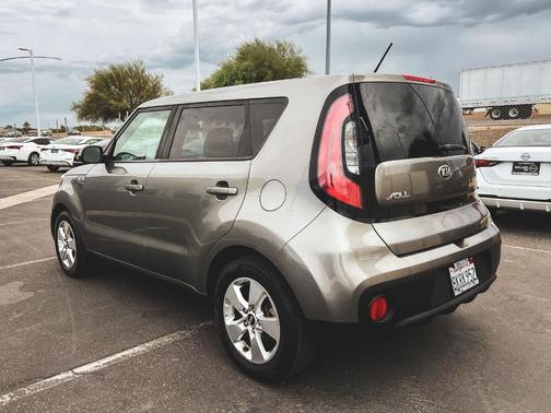 2017 Kia Soul Base
