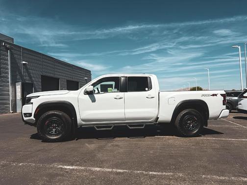 Glacier White 2026 Nissan Frontier PRO-4X