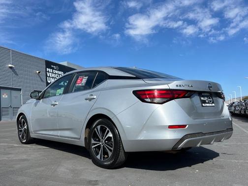 2022 Nissan Sentra SV