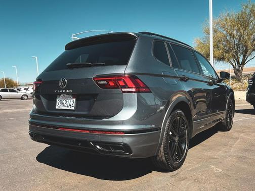 2022 Volkswagen Tiguan 2.0T SE R-Line Black