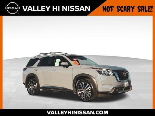 2024 Nissan Pathfinder Platinum