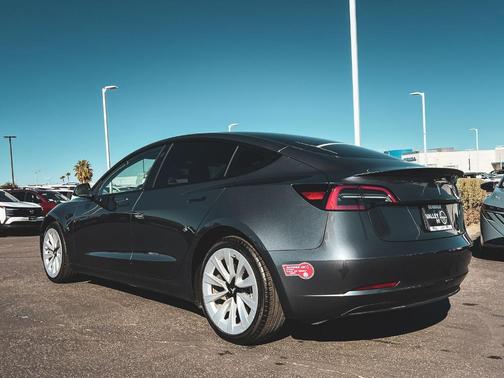 2023 Tesla Model 3 Base