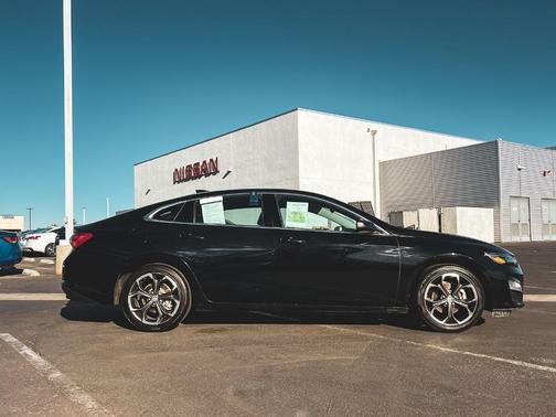 2022 Chevrolet Malibu LT