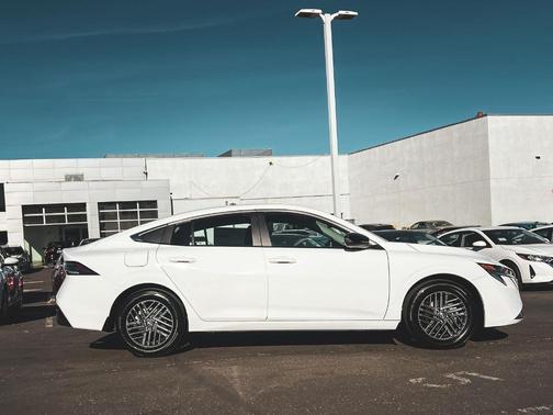Cloud White 2026 Nissan Sentra SV