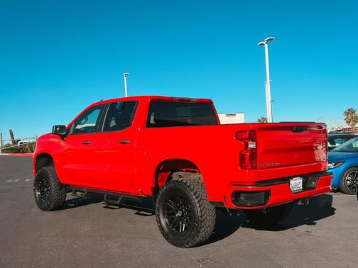 2022 Chevrolet Silverado 1500 Custom