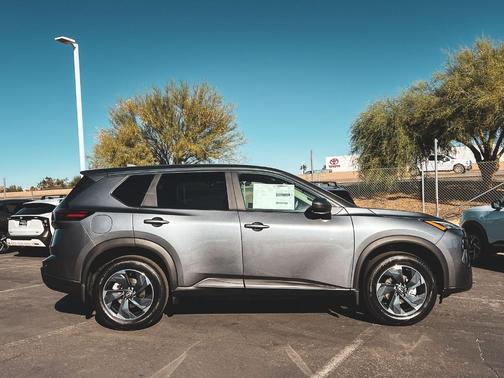 Gun Metallic 2026 Nissan Rogue SV