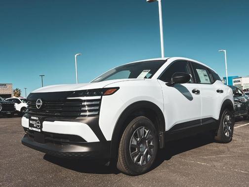 Fresh Powder 2026 Nissan Kicks S