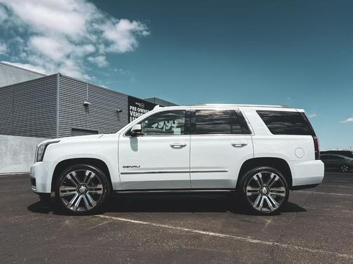 Summit White 2016 GMC Yukon Denali