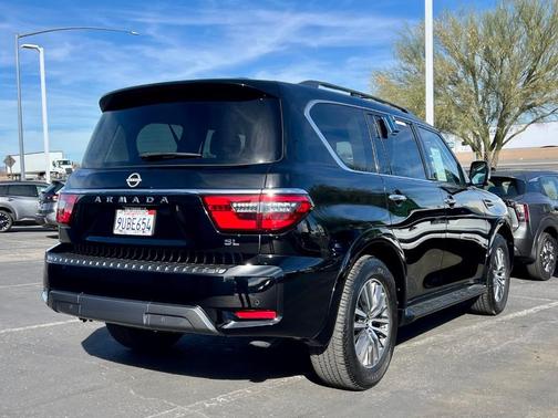 2023 Nissan Armada SL