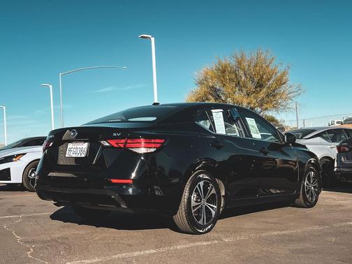 2023 Nissan Sentra SV
