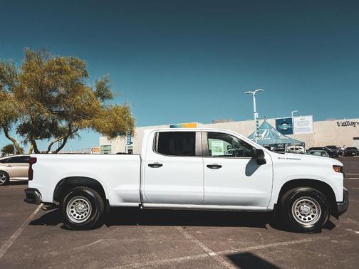 Summit White 2021 Chevrolet Silverado 1500 WT