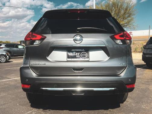 Gun Metallic 2020 Nissan Rogue SV