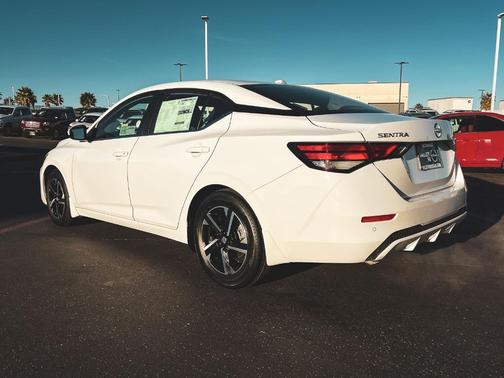 2025 Nissan Sentra SV