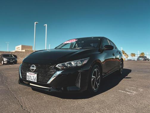 Black 2025 Nissan Sentra SV