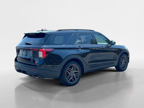 Black Metallic 2025 Ford Explorer ST