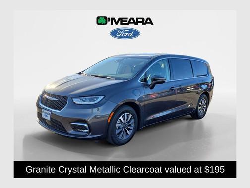 2022 Chrysler Pacifica Hybrid Touring L