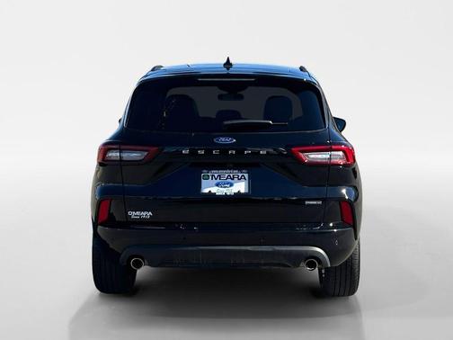 2026 Ford Escape ST-Line Elite