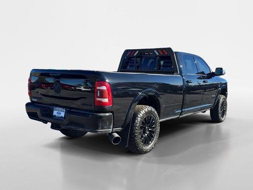 2021 RAM 3500 Laramie