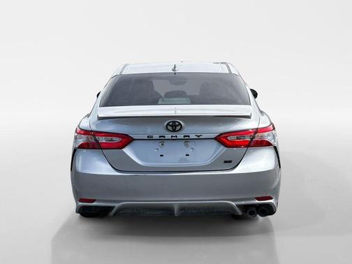 Celestial Silver Metallic 2020 Toyota Camry SE