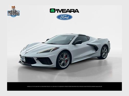 Arctic White 2022 Chevrolet Corvette Stingray w/2LT