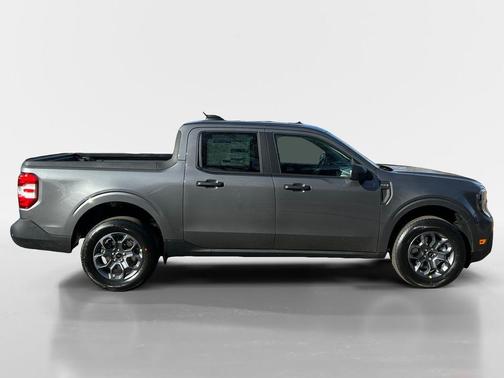 Carbonized Gray Metallic 2026 Ford Maverick XLT