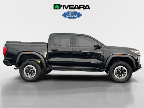 2023 GMC Canyon AT4X