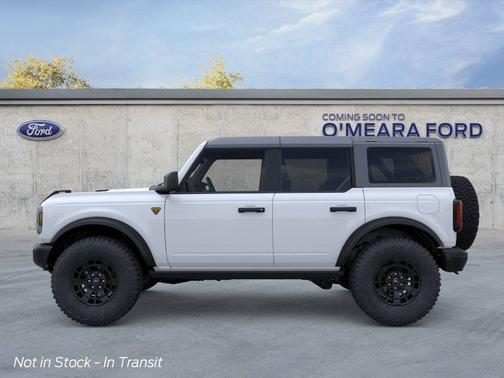 Oxford White 2026 Ford Bronco Badlands