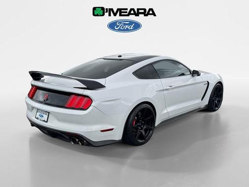 2017 Ford Shelby GT350 Base