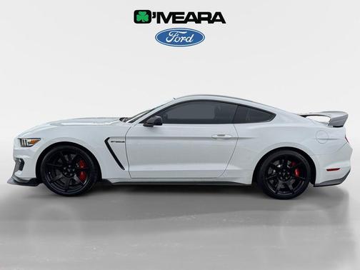2017 Ford Shelby GT350 Base