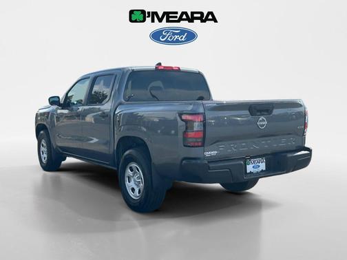 2023 Nissan Frontier S