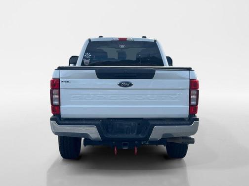 Oxford White 2022 Ford F-250 XLT