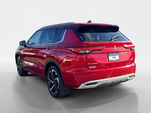 2024 Mitsubishi Outlander PHEV SEL