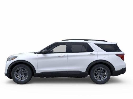 Star White 2026 Ford Explorer Active