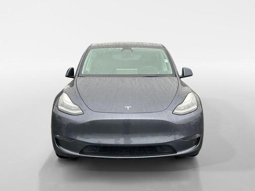 Midnight Silver Metallic 2022 Tesla Model Y Long Range