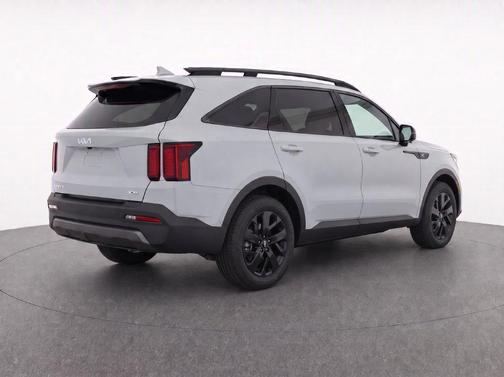 Wolf Gray 2023 Kia Sorento X-Line S