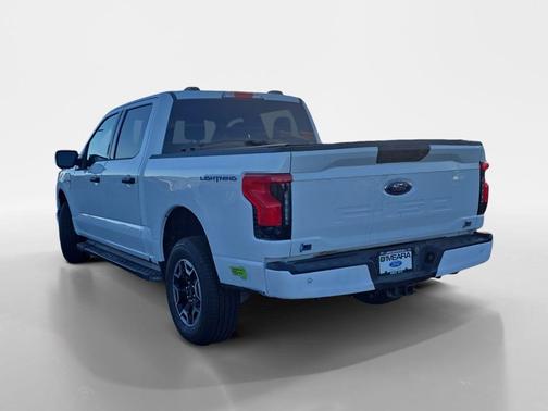 2023 Ford F-150 Lightning XLT
