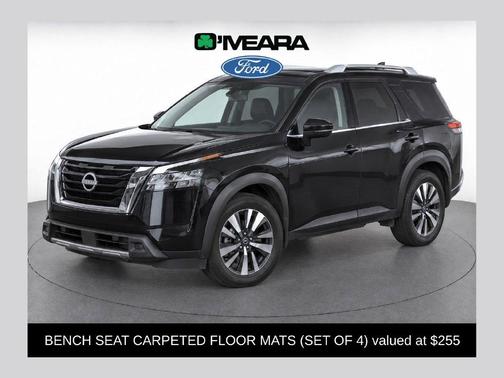 Black 2022 Nissan Pathfinder SL