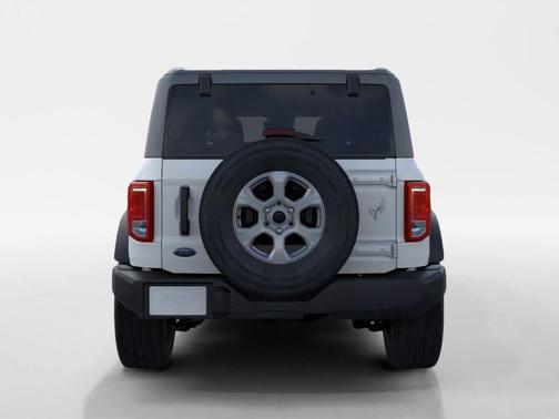 Oxford White 2026 Ford Bronco Big Bend