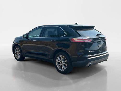 Black Metallic 2024 Ford Edge Titanium