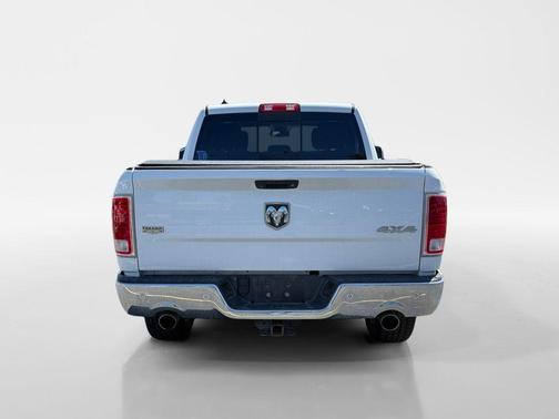Bright White Clearcoat 2016 RAM 1500 Laramie