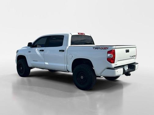 Super White 2019 Toyota Tundra SR5