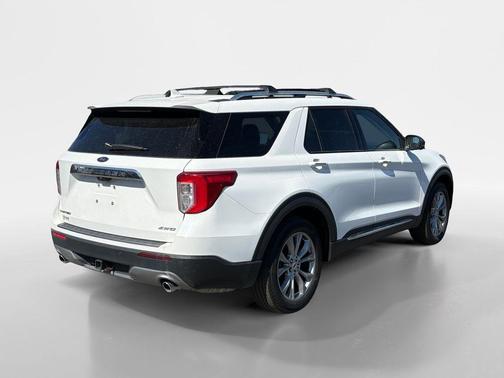Oxford White 2023 Ford Explorer Limited