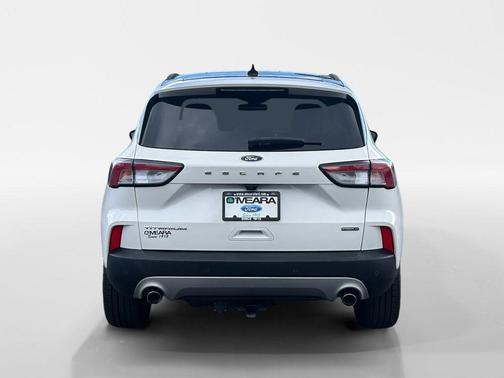 2020 Ford Escape Titanium Hybrid