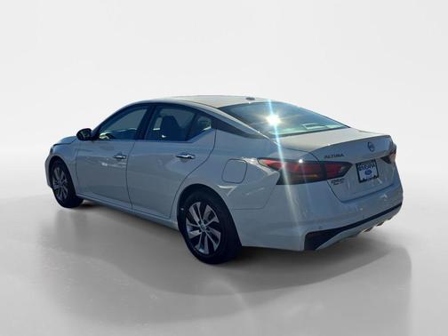 2025 Nissan Altima S