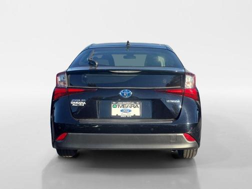 2020 Toyota Prius L