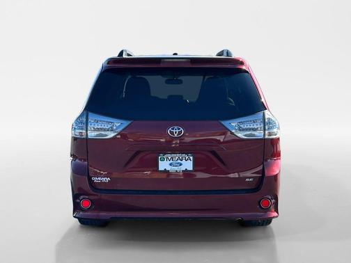 2015 Toyota Sienna SE