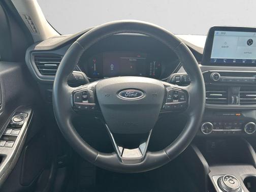Carbonized Gray Metallic 2024 Ford Escape Active
